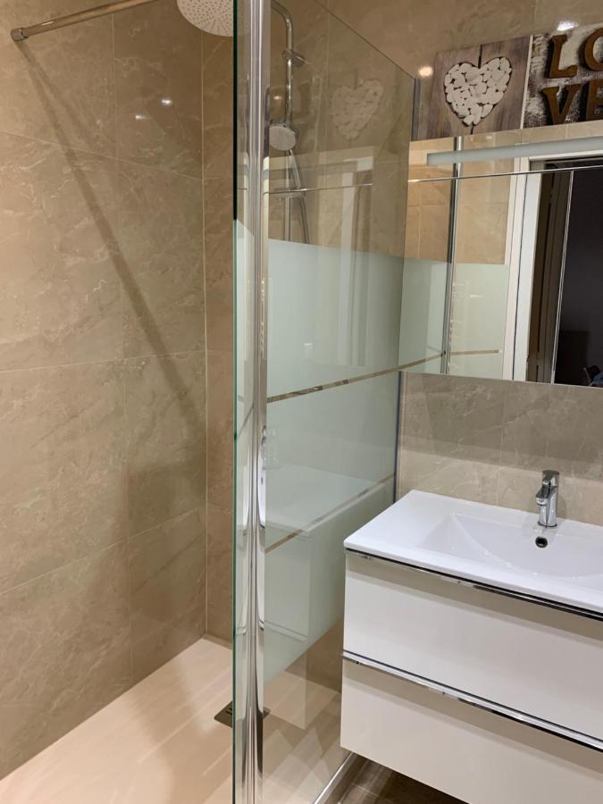 2 Pieces Cannes Centre المظهر الخارجي الصورة